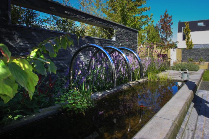 Design tuin waterelement vijver